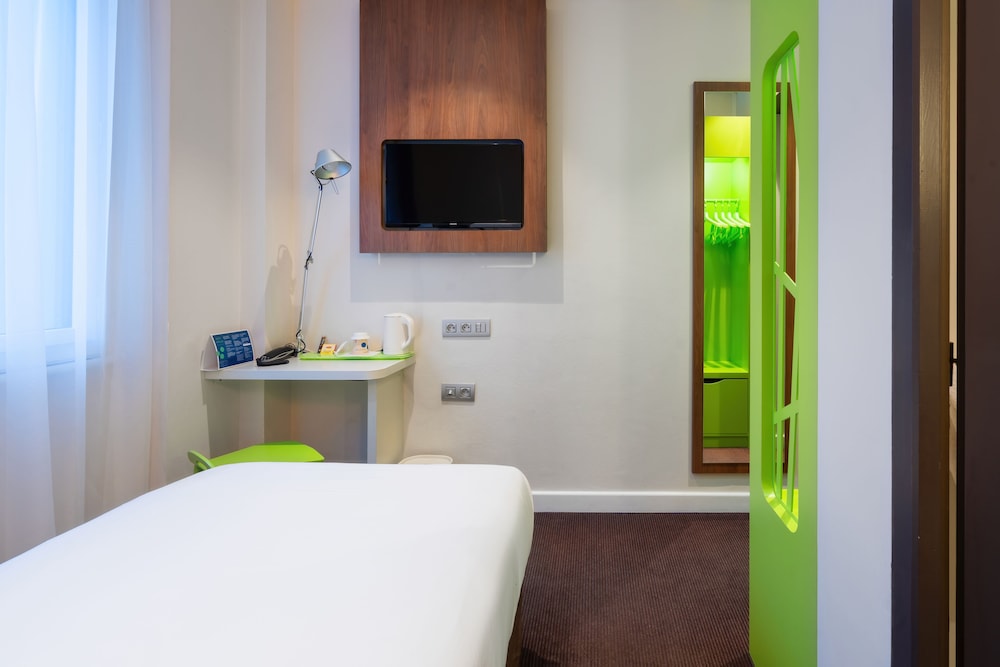 Standard Room, 1 Twin Bed - Photo 7