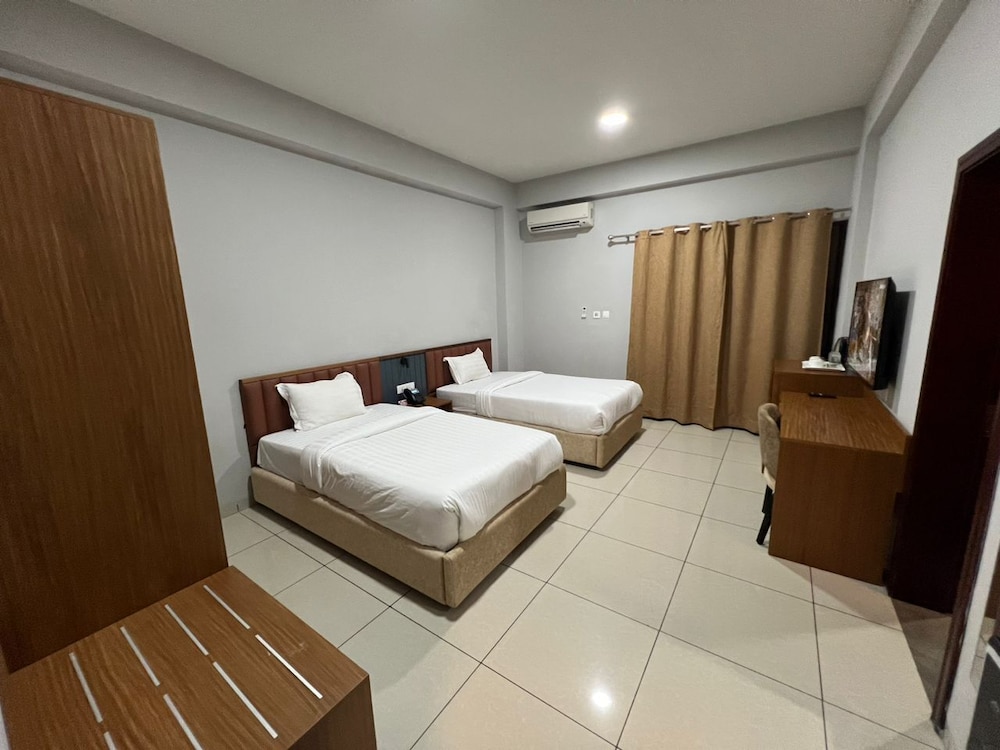 Comfort Twin Room, Balcony, Golf View photo 1