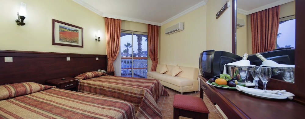 Standard Room photo 1