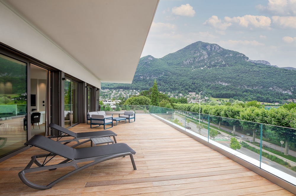 Penthouse avec terrasse - Côté Lac