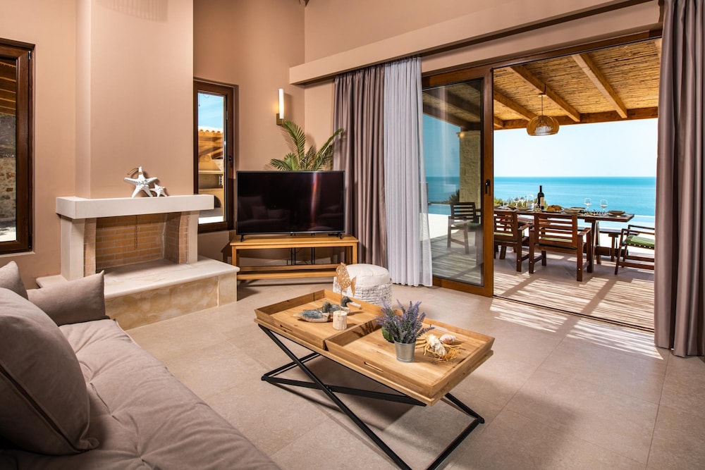 Terra Lucis Mountain Residences Aether Villa, Photo 5