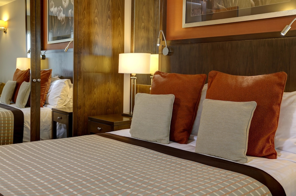 Executive Room, 1 Queen Bed, Non Smoking - Photo 10