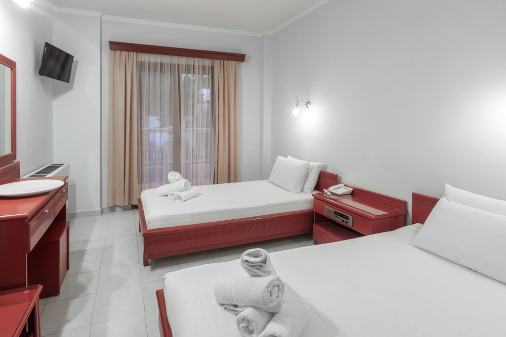 Economy Double Room photo 1