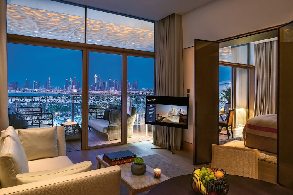 Deluxe Suite, 1 Bedroom, Balcony