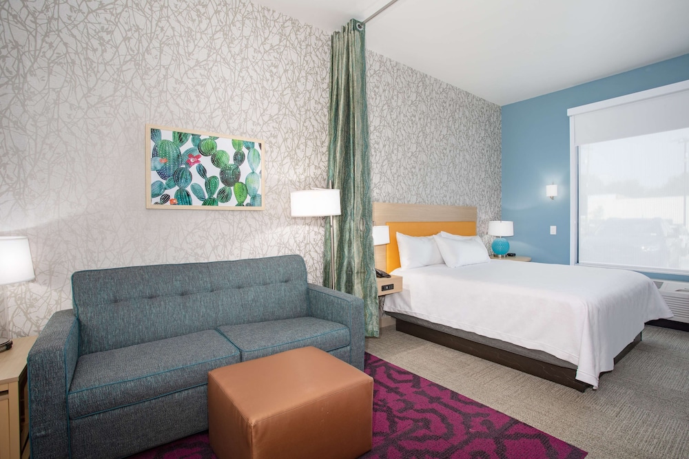 Studio Suite, 1 King Bed, Non Smoking - Photo 9