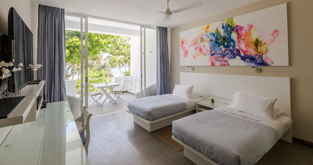 Deluxe Room with Ocean View