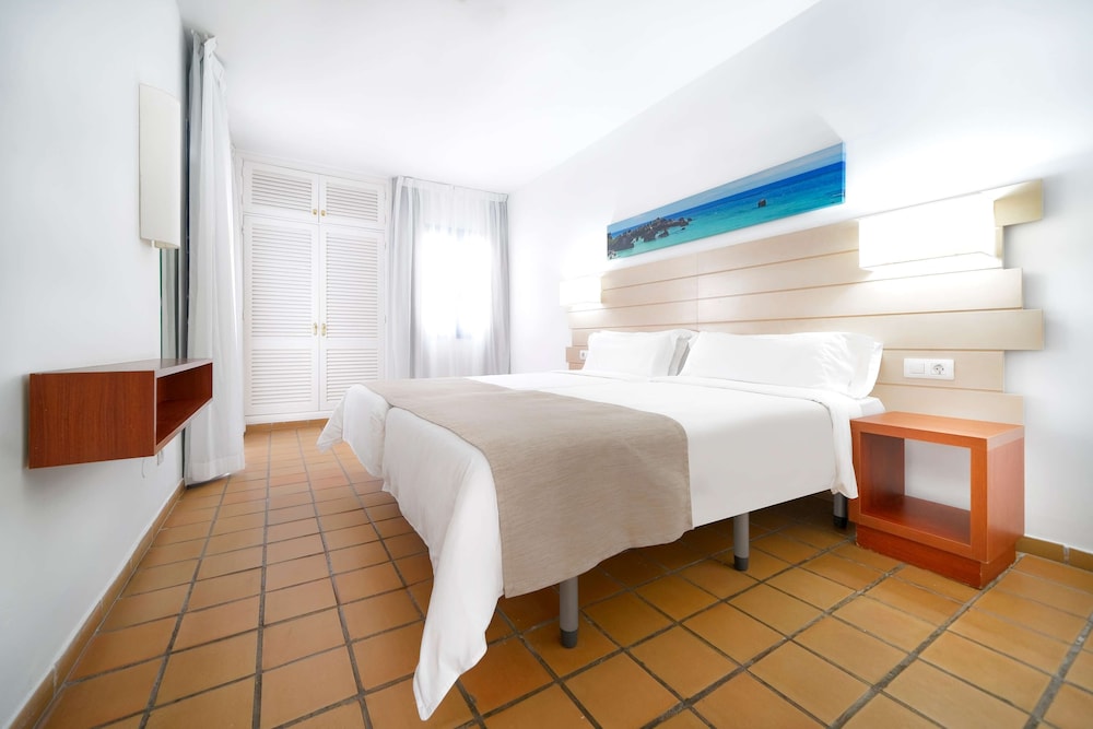Suite, 1 Bedroom (2 Adults)