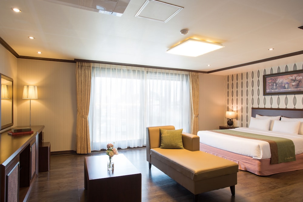 Deluxe Double Room, Ocean View photo 3