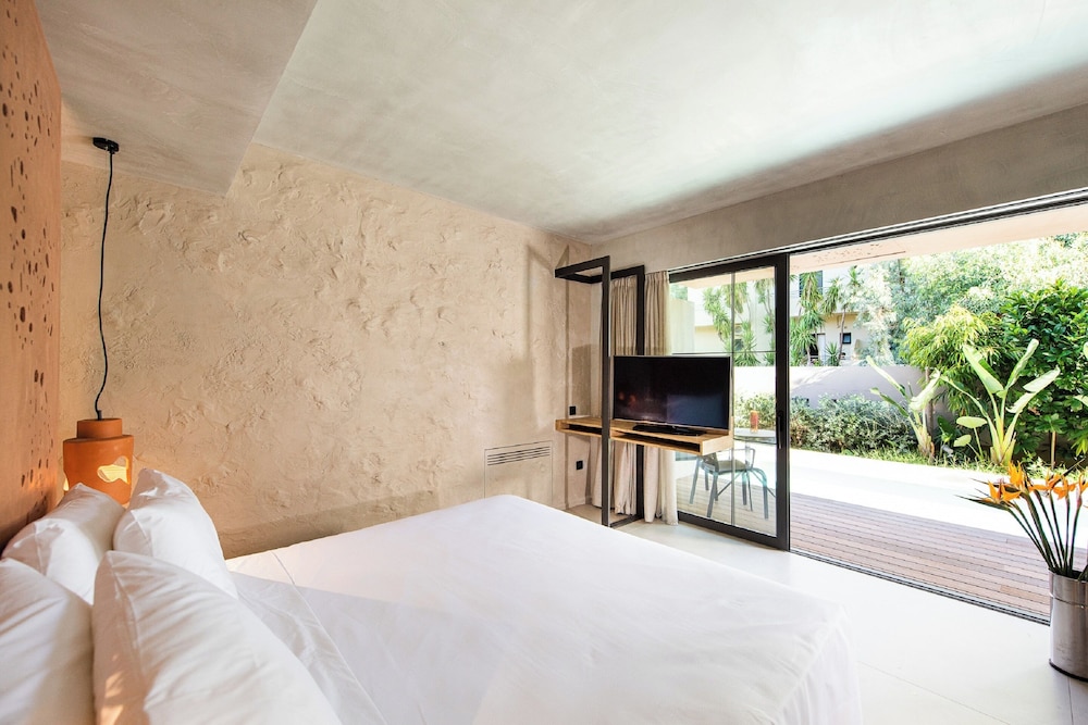 Amphora Suite with Private Pool | 45m2 - Photo 12