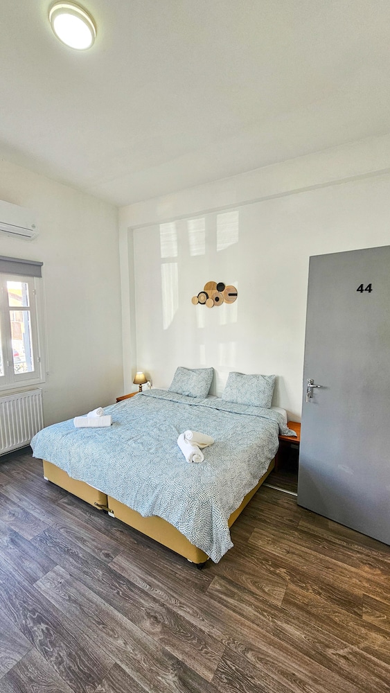 Standard Double Room photo 2