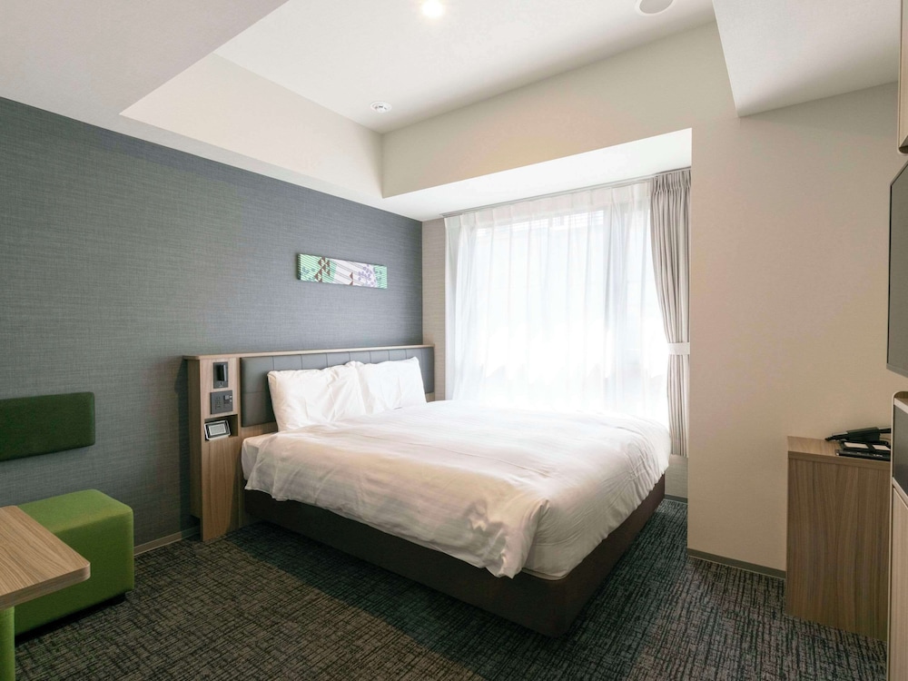 Standard Room, 1 Queen Bed, Non Smoking - Photo 1
