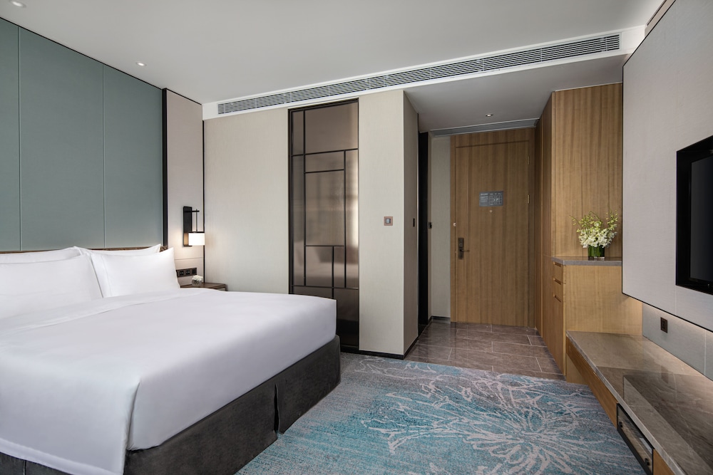 Superior King Room - Photo 4