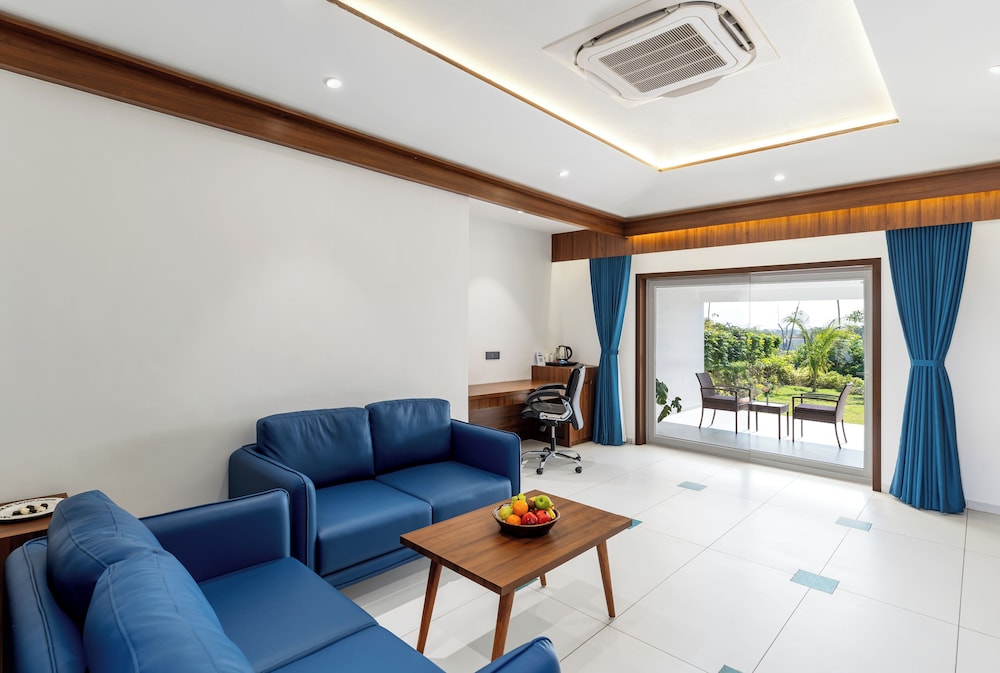 Premium Studio Suite photo 2
