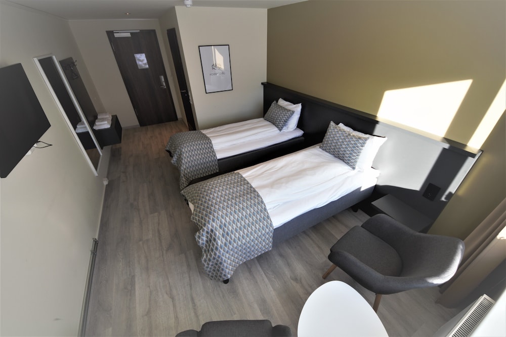 Superior Double Room, 2 Twin Beds photo 2