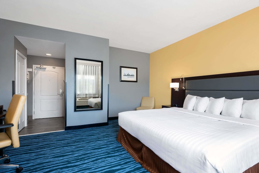 Business King Room - Photo 2