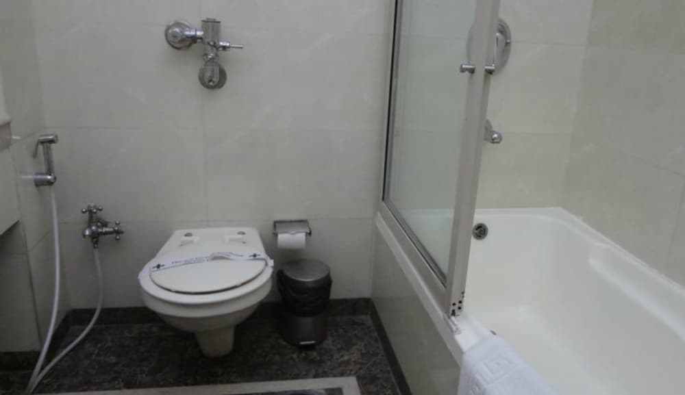 Standard Room - Photo 4