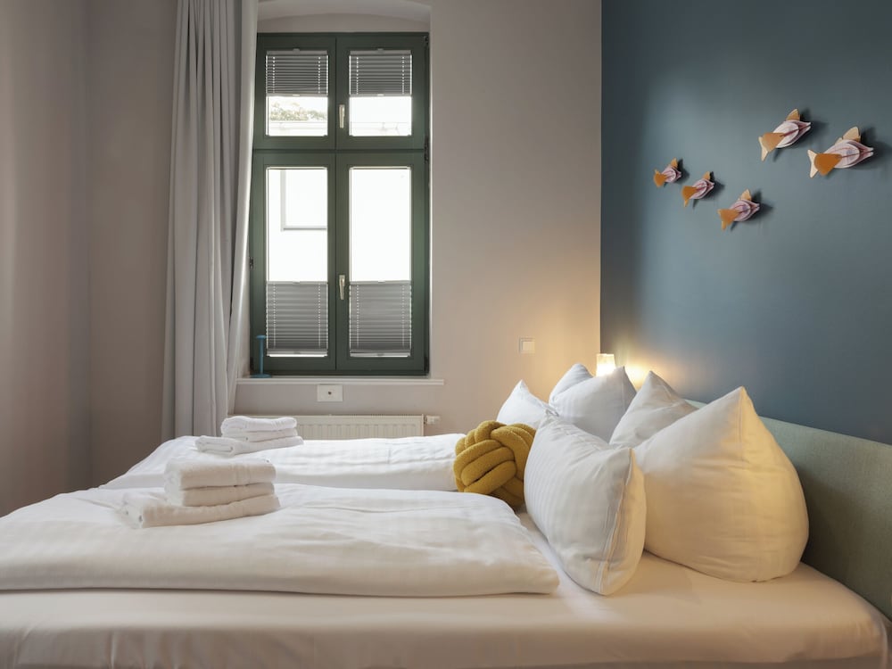 Traditional House, 2 Bedrooms, Terrace, Beachside photo 2