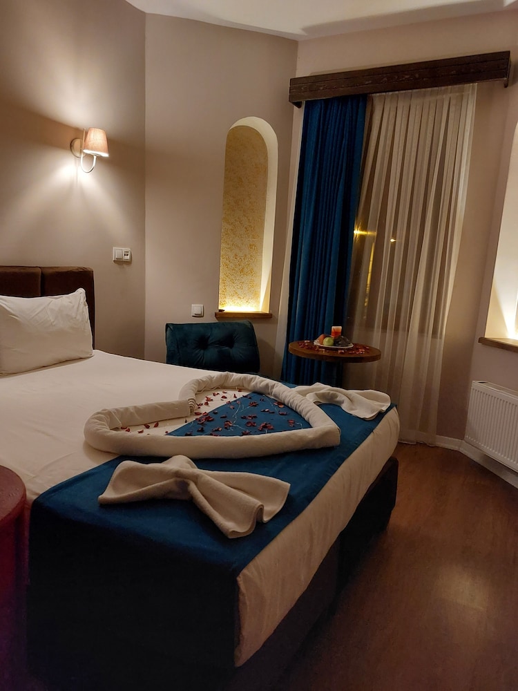 Standard Double Room - Photo 1