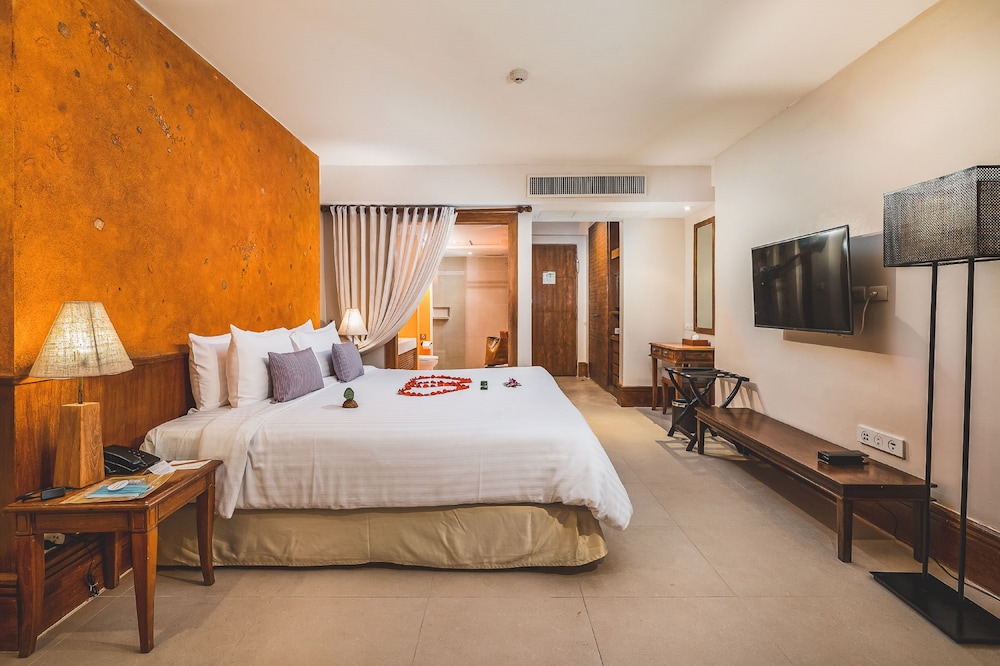 Honeymoon Room - Photo 4