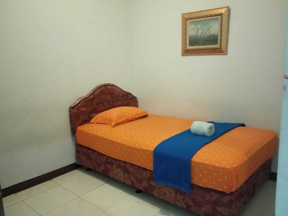 Standard Room - Photo 10