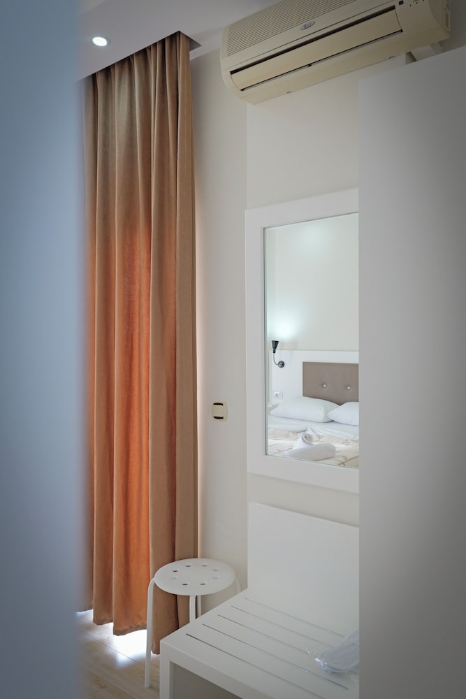 Triple Room, Sea View
