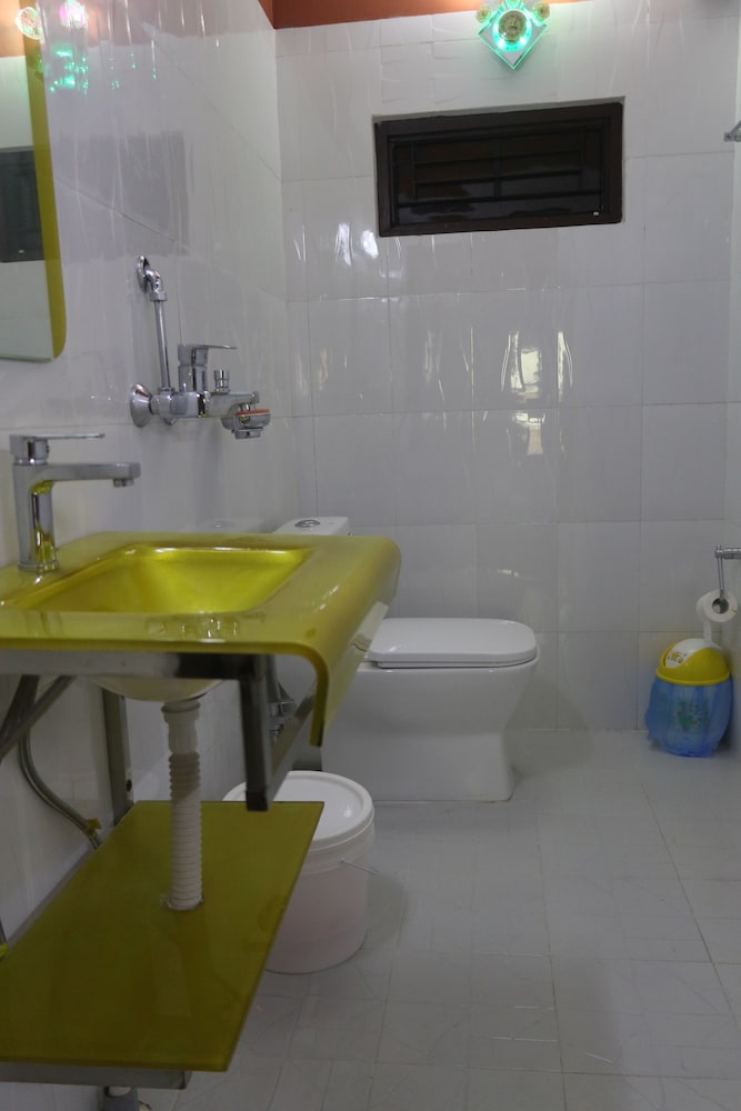 Deluxe Room, 1 Double Bed, Non Smoking photo 2