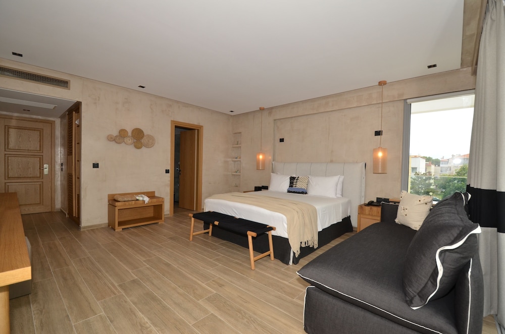 Deluxe Room (Smart Room) - Photo 3