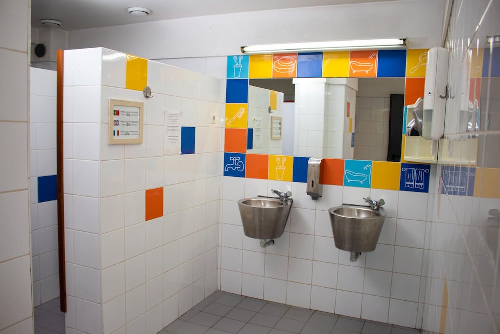 Shared Dormitory, Women only (3 pax) photo 3