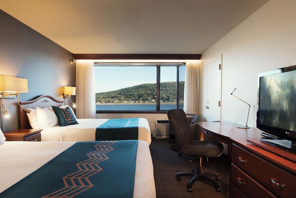 Comfort Double Room, 2 Queen Beds, Bay View photo 1