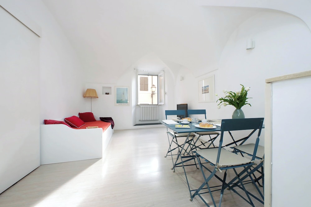 Apartment (1 Bedroom)