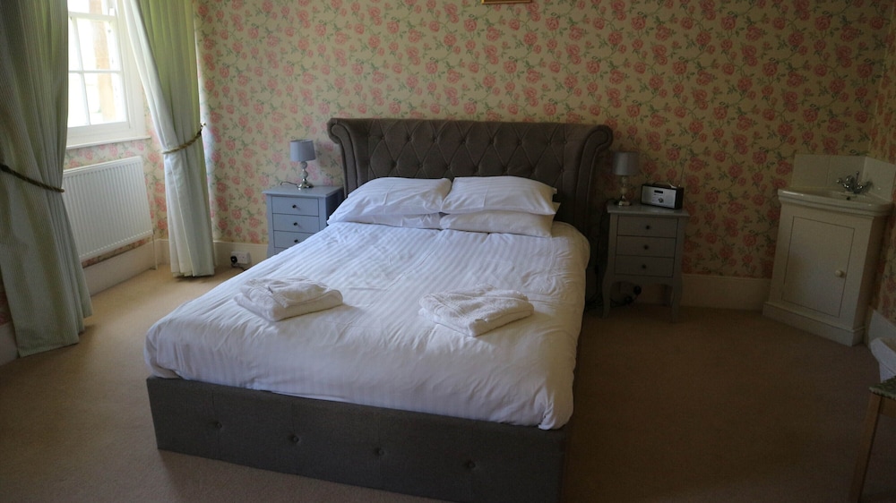 Family Room photo 2