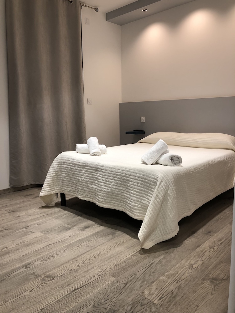 Double Room, harbor view (+ 1 Child 3 Years Max) photo 1