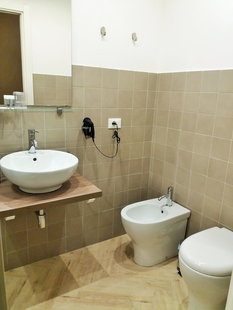 Classic Triple Room photo 3