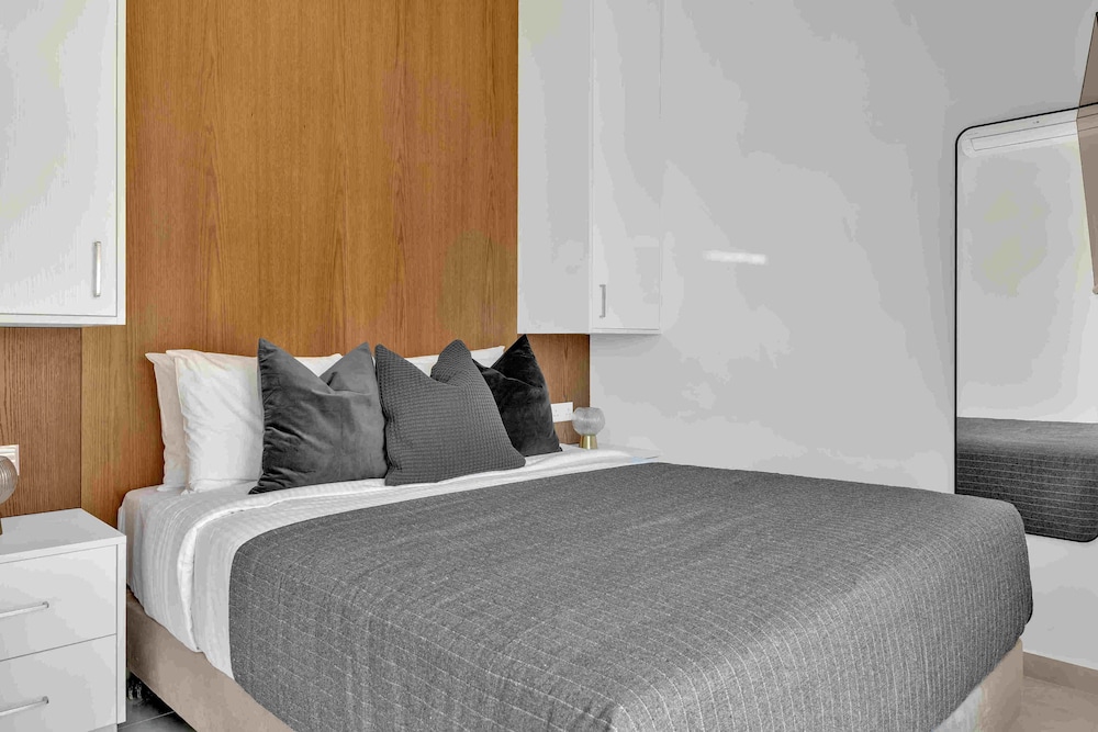 Luxury Apartment