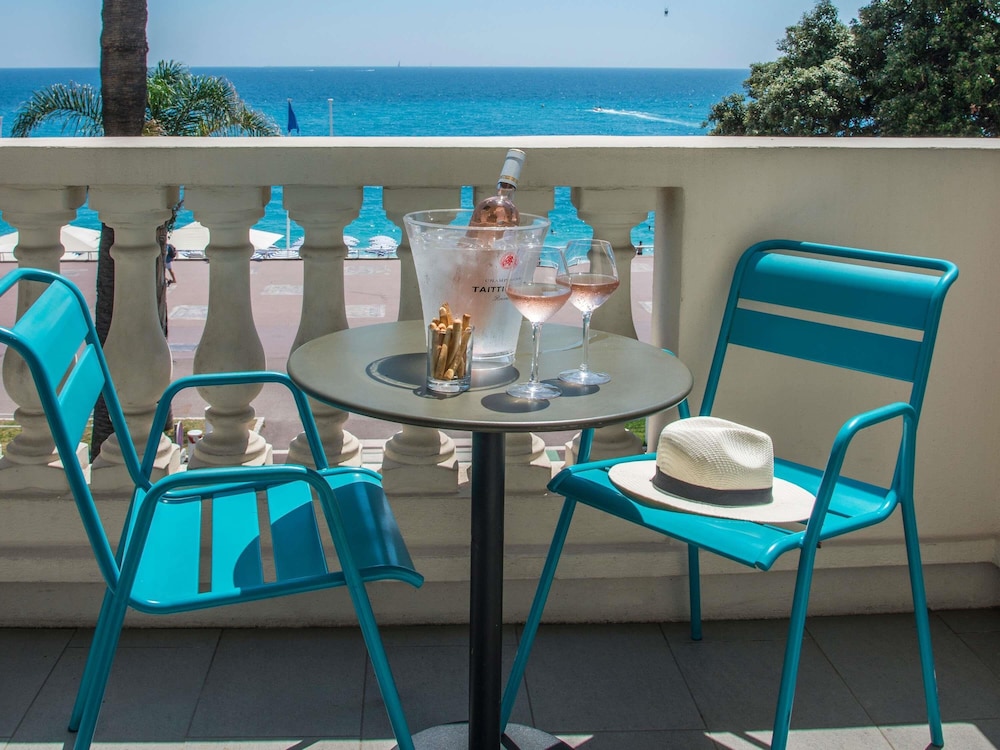 Superior Room, Balcony, Sea View - Photo 3
