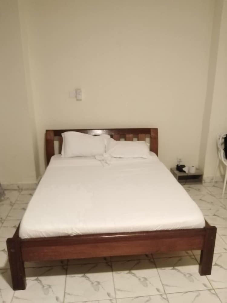 Standard Single Room photo 2