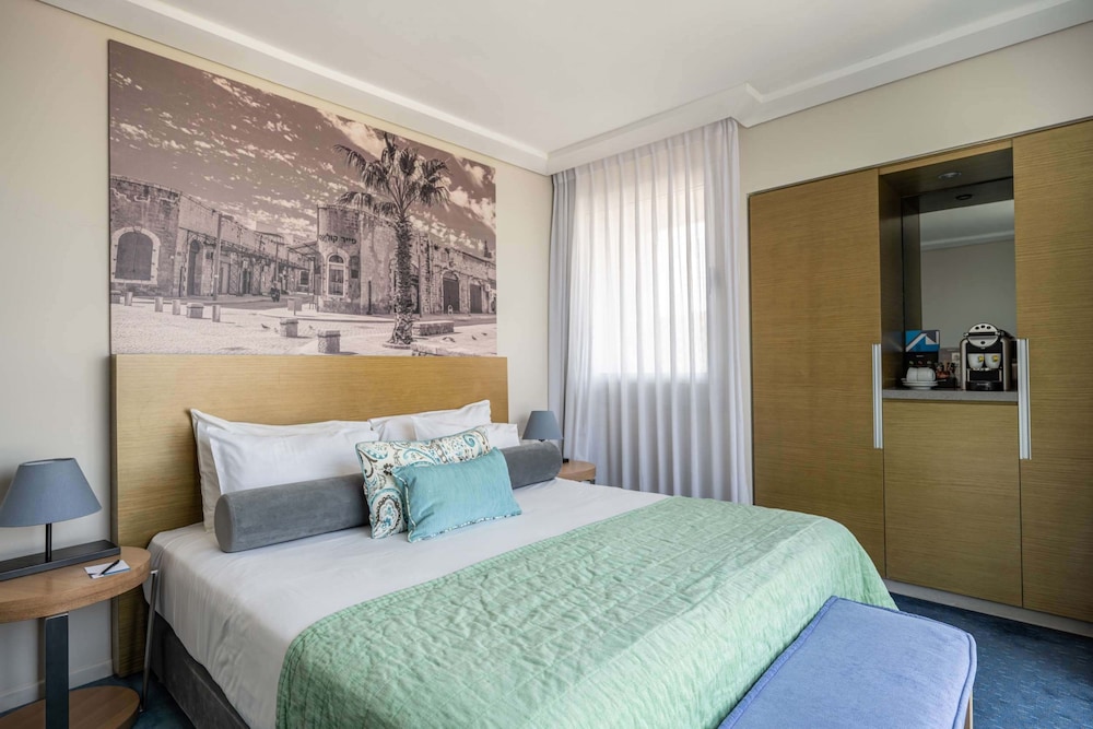 Executive Double or Twin Room, Non Smoking, Sea View - Photo 5
