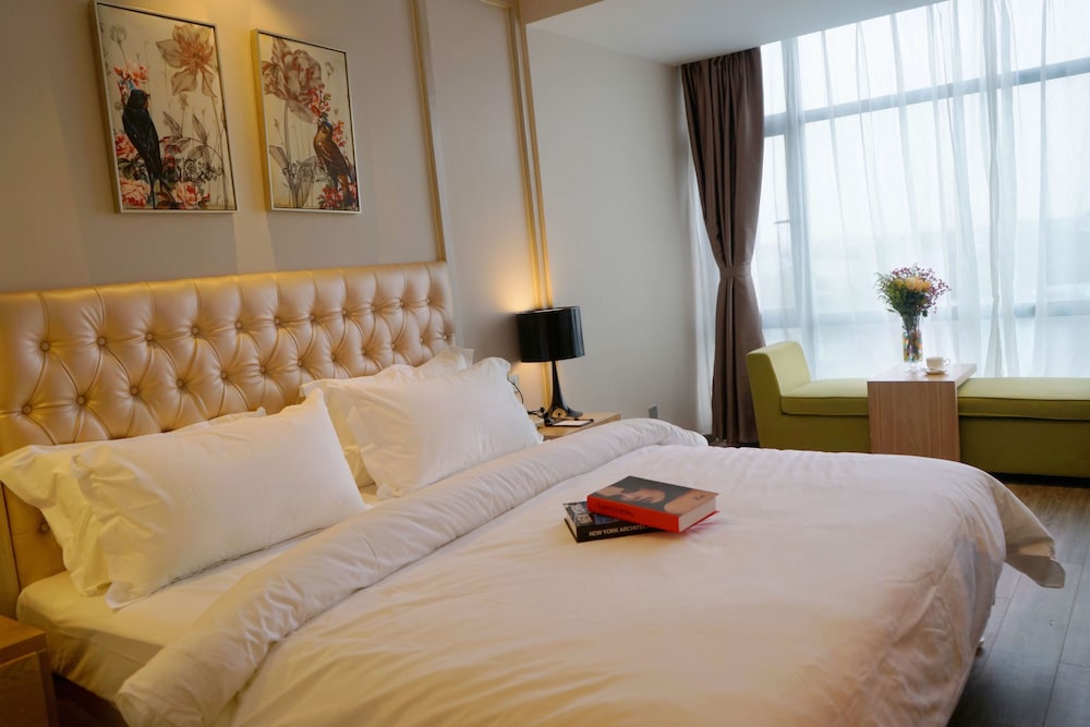 Double Room (Sassy)