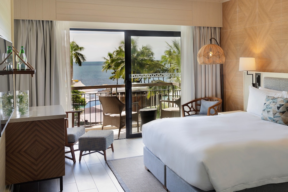 Luxury Room, 1 King Bed (Beach Club Access) photo 3