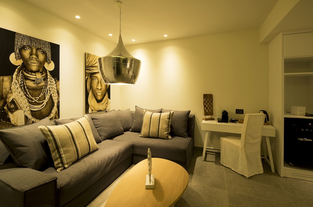 Suite, Private Pool, Sea View thumbnail 5