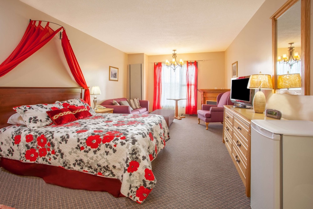 Premium Room, 1 King Bed photo 1