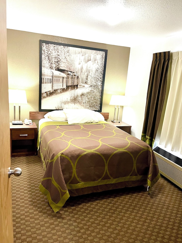 Studio Suite, 1 Queen Bed, Non Smoking photo 1