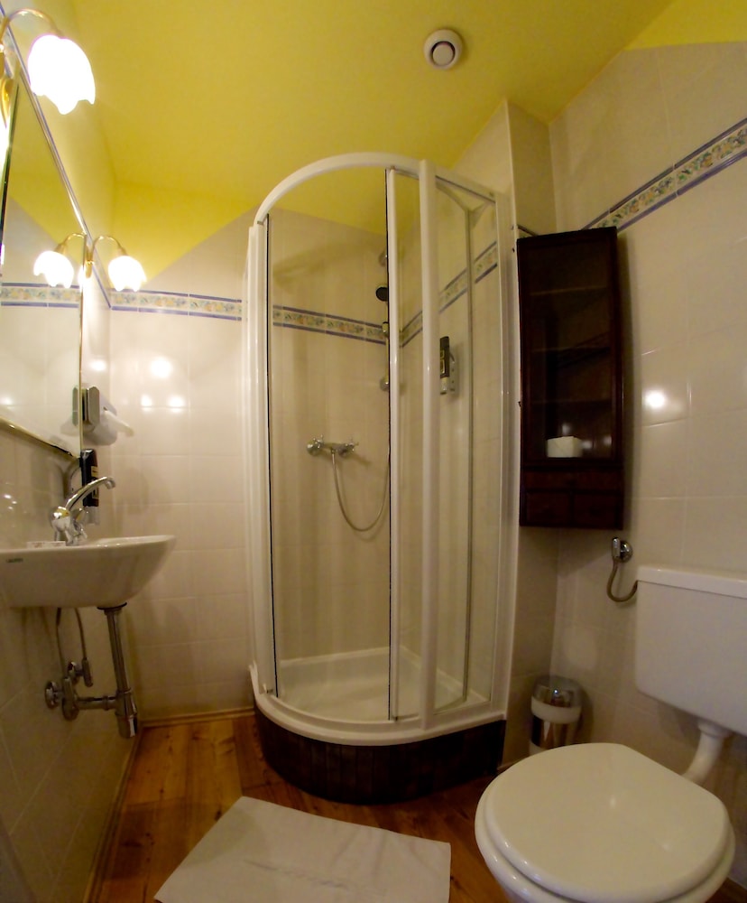 Standard Double Room, Mountain View (Nr. 5) photo 3
