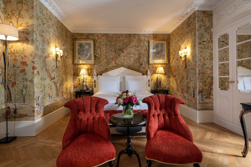 Chambre Supérieure Double ou avec lits jumeaux Chambre Supérieure Double ou avec lits jumeaux