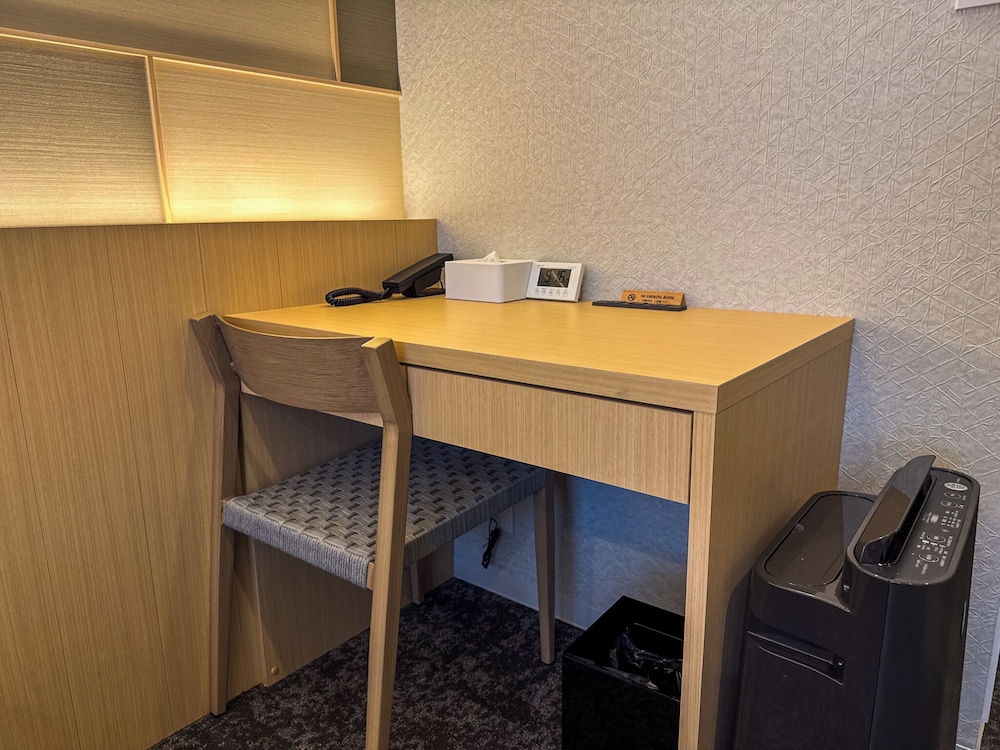 Standard Twin Room, Non Smoking photo 3