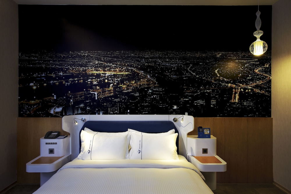 Eco Friendly Stay Room - No Housekeeping