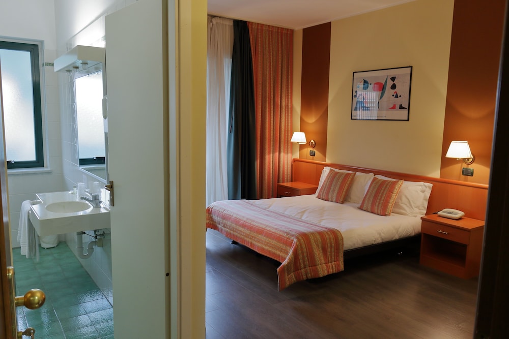 Comfort Double Room, Terrace - Photo 4