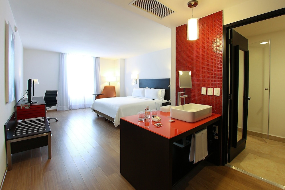 Superior Room King - Photo 3