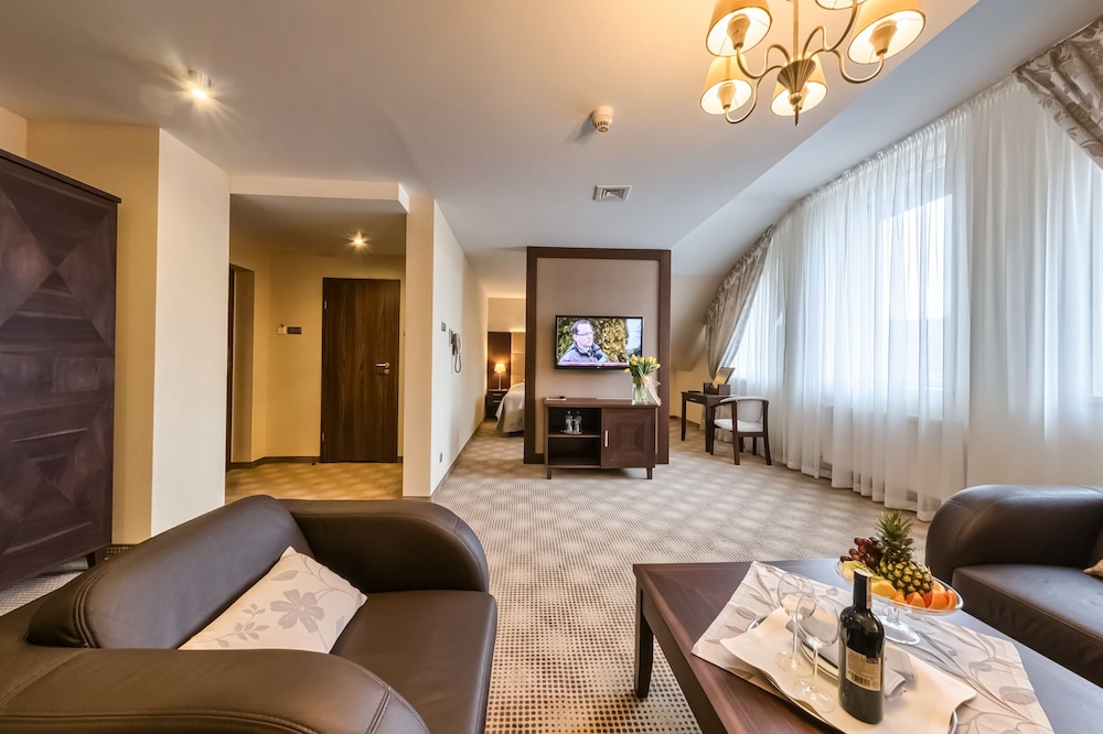 Deluxe Suite photo 1