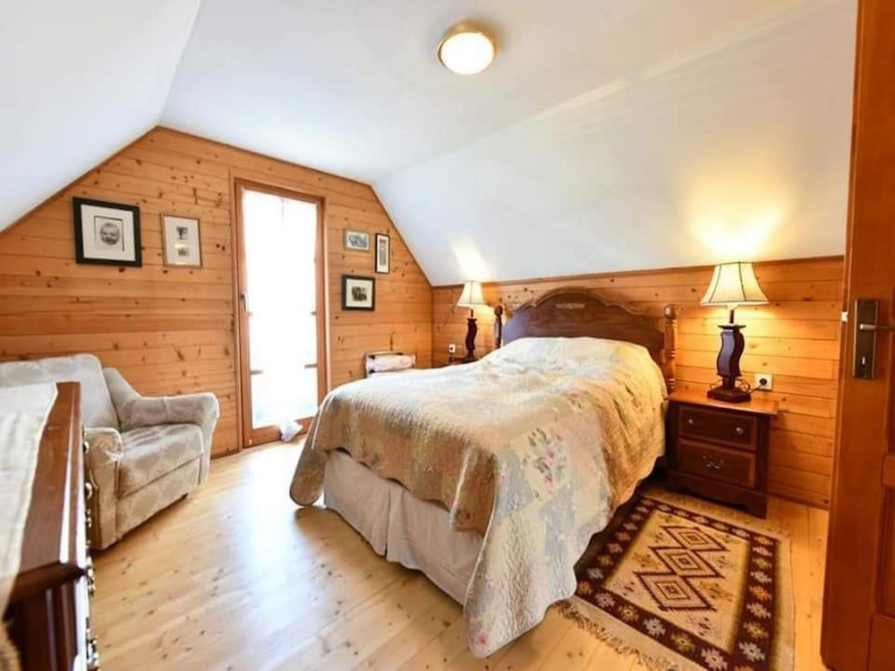 House (Two Bedroom Holiday Home with Terrace) photo 1